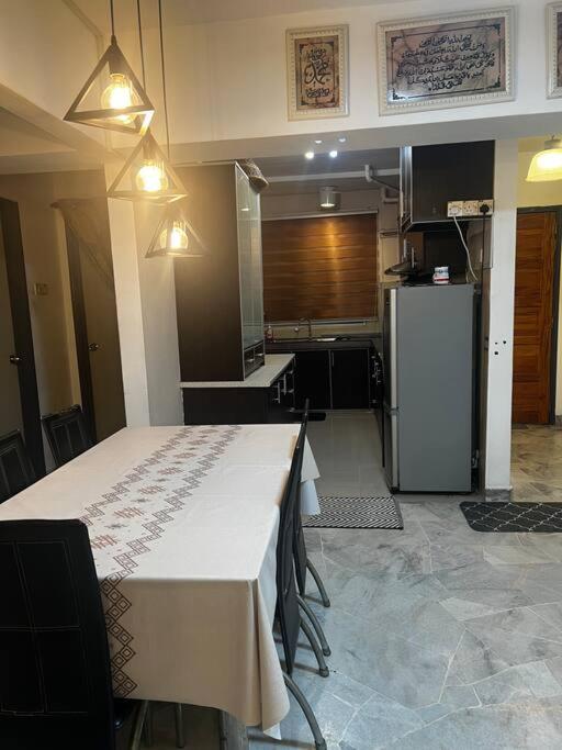 Homestay Bandar Sunway Near Sunway Lagoon Petaling Jaya Extérieur photo